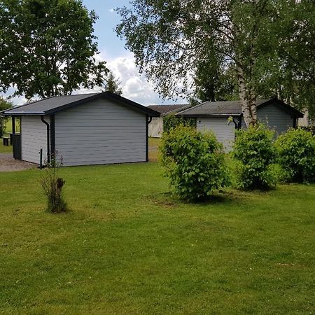 Backgardens Stugby Vila Axvall Exterior foto